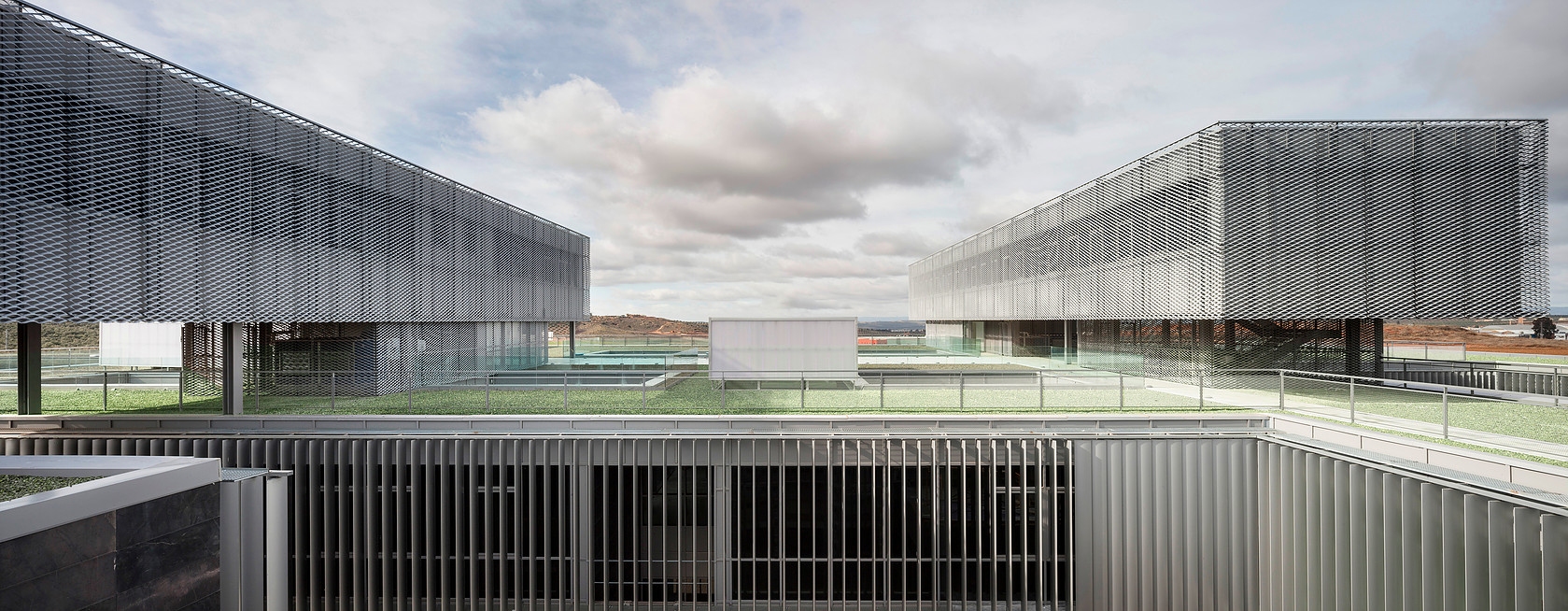 CAMPUS CIENT�FICO TECNOL�GICO LINARES